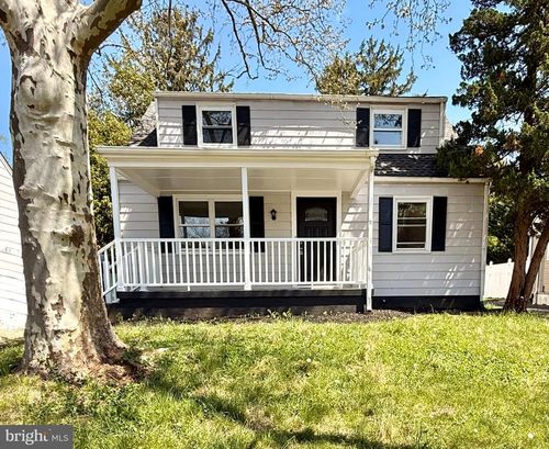 4 Llewellyn Pl, Hamilton, NJ, 08620-2413 | Card Image