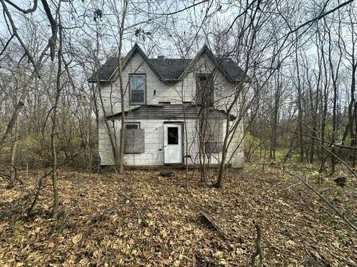 339 S Elm St, Lone Rock, WI, 53556 | Card Image