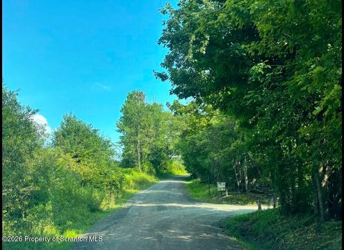 81 Beach Dr, Factoryville, PA, 18419 | Card Image