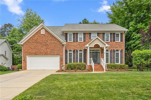 4 Beech Grove Ct, Greensboro, NC, 27455-2453 | Card Image