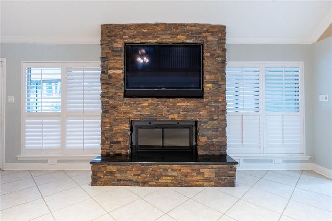 Fireplace | Image 14