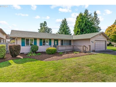 3915 Cherrywood St, House other with 3 bedrooms, 2 bathrooms and 2 parking in LONGVIEW WA | Image 2