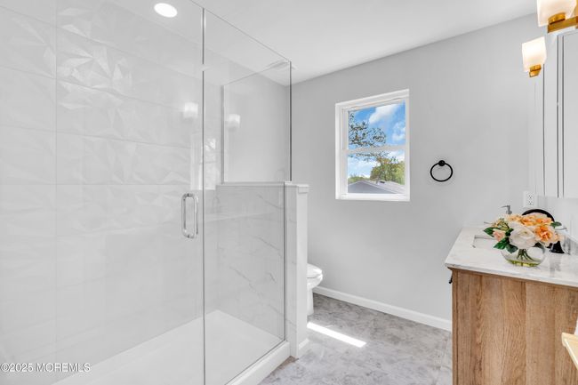 15 Sunset St, House other with 4 bedrooms, 3 bathrooms and null parking in Keansburg NJ | Image 18