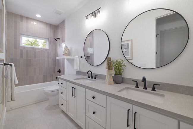 1703 Piedmont Ave, House other with 4 bedrooms, 4 bathrooms and 2 parking in Austin TX | Image 31