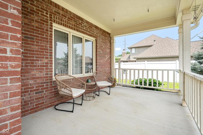 Covered Front Porch | Image 4