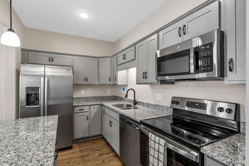 345 Fallow Cir, Clarksville, TN, 37040-2058 | Card Image