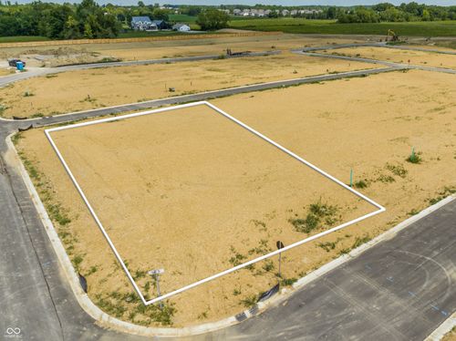 8226 Duke Drive, Zionsville, IN, 46077 | Card Image