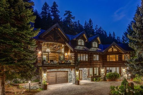 3354 Peak Dr, Whistler, BC, V8E0V4 | Card Image