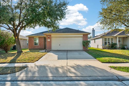 8426 Garrett Green Ln, Richmond, TX, 77407-2158 | Card Image