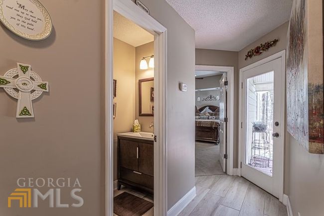 83 N Lake Dr, House other with 5 bedrooms, 4 bathrooms and 3 parking in Newnan GA | Image 19