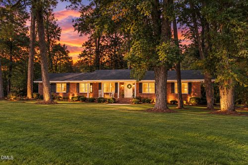 7024 S Old Carriage Rd, Rocky Mount, NC, 27803-8111 | Card Image
