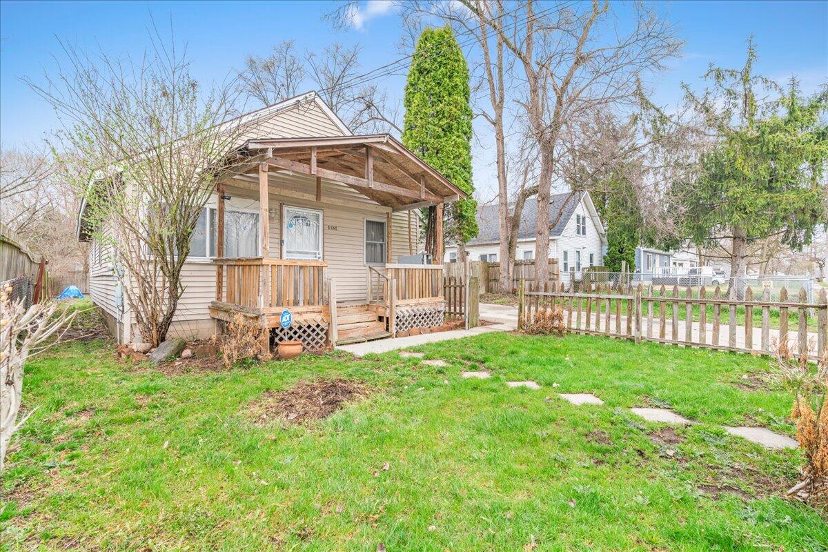 Residential in Lansing 3
