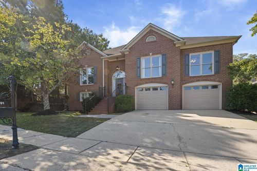 3091 Crossings Dr, Hoover, AL, 35242-4454 | Card Image