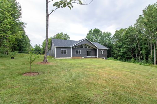 559 Spencer Hl, Newport, VT, 05855-8567 | Card Image
