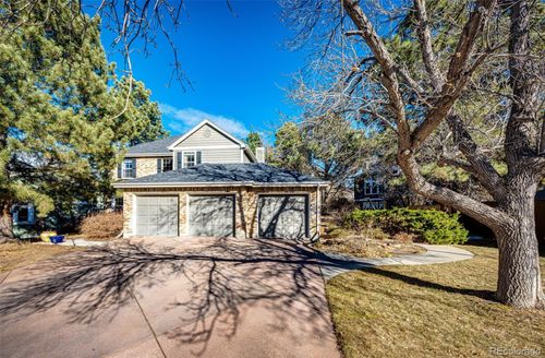 2105 Weatherstone Cir, Highlands Ranch, CO, 80126-4918 | Card Image