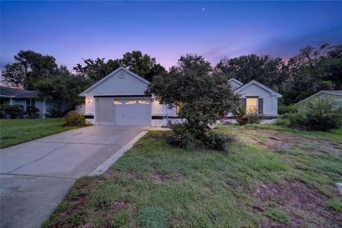 8165 Sw 108th Loop, OCALA, FL, 34481-5700 | Card Image