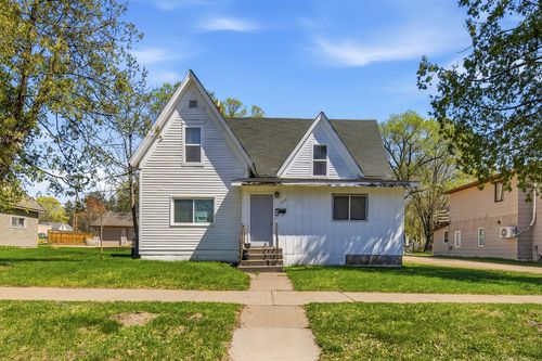 house-1608 9th Street E, MENOMONIE, WI, 54751 | Card Image