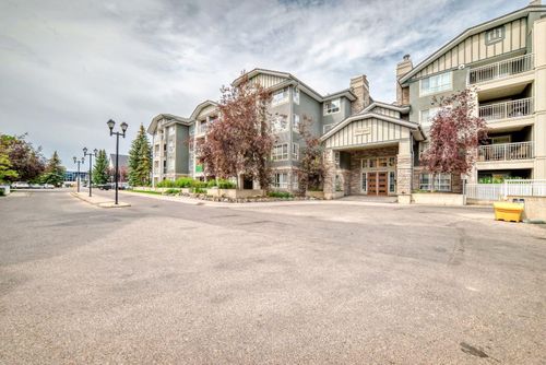 206-35 Richard Crt Sw, Calgary, AB, T3E7N9 | Card Image