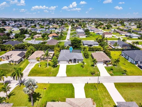 3017 Sw 2nd Pl, Cape Coral, FL, 33914-4517 | Card Image