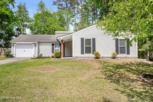 620 Shadowridge Rd, Jacksonville, NC, 28546-7893 | Card Image