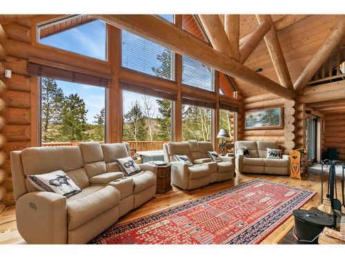 1490 Hummingbird Dr, Estes Park, CO, 80517-6611 | Card Image