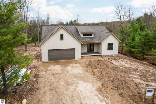 3494 Village Circle Dr, Traverse City, MI, 49686-6344 | Card Image