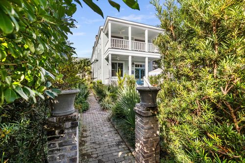 111 Cannon St, Charleston, SC, 29403-6790 | Card Image