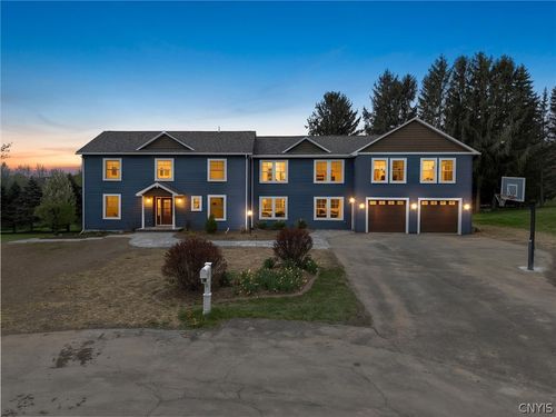 4454 Carriage Cir, Jamesville, NY, 13078-9511 | Card Image