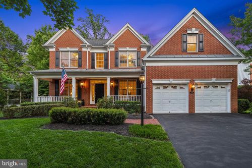 5905 Berryville Ct, HAYMARKET, VA, 20169-8105 | Card Image