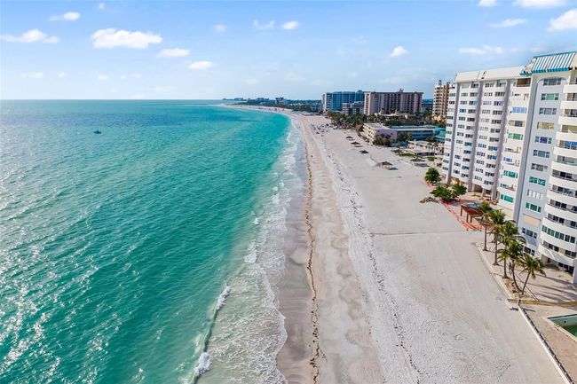 APT-6B - 1750 Benjamin Franklin Dr, Condo with 2 bedrooms, 2 bathrooms and null parking in SARASOTA FL | Image 61