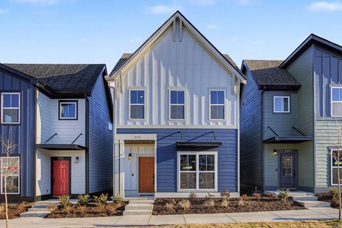 2431 Twill Pl, Chattanooga, TN, 37404-5255 | Card Image