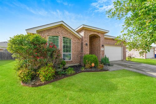 945 Abigale Ln, Dallas, TX, 75253-5795 | Card Image