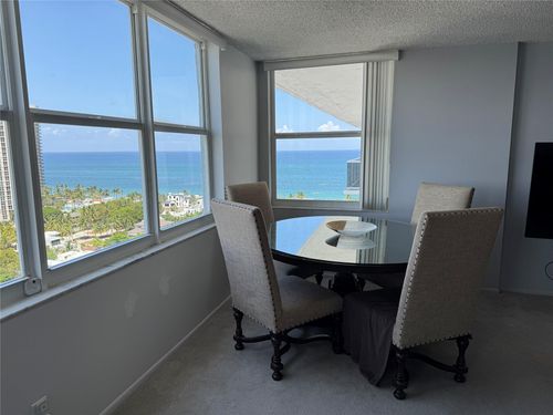 apt-19-3015 N Ocean Blvd, Fort Lauderdale, FL, 33308-7332 | Card Image