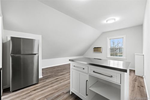 3a-3 Harbor Lane, New Rochelle, NY, 10805 | Card Image