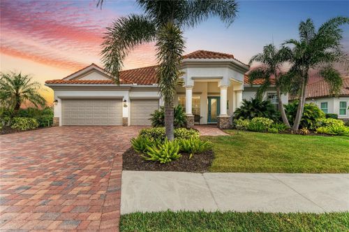 8201 Heritage Grand Pl, BRADENTON, FL, 34212-3277 | Card Image