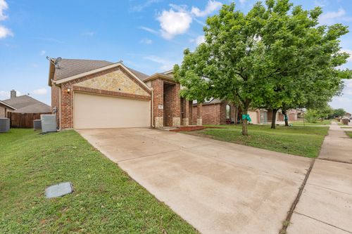 227 Old Spanish Trl, Waxahachie, TX, 75167-4834 | Card Image