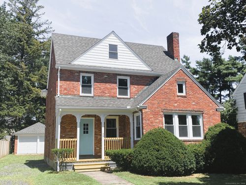 28 Ellsworth Rd, West Hartford, CT, 06107-2707 | Card Image