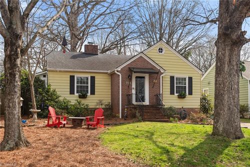 921 Watson Ave, Winston-Salem, NC, 27103-4545 | Card Image