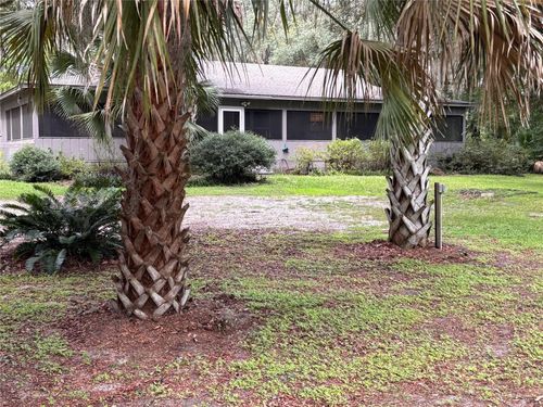 9926 Holden Park Rd, Hawthorne, FL, 32640-7631 | Card Image