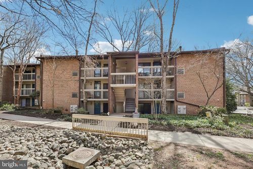 7a2a-1534 Moorings Dr, RESTON, VA, 20190-4262 | Card Image