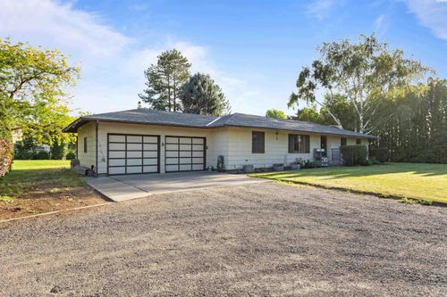 11002 S 1518 Pr Sw, Prosser, WA, 99350-6586 | Card Image