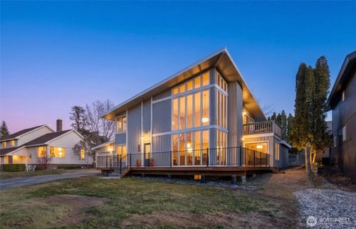 181 Pelican Dr Se, Moses Lake, WA, 98837-9449 | Card Image