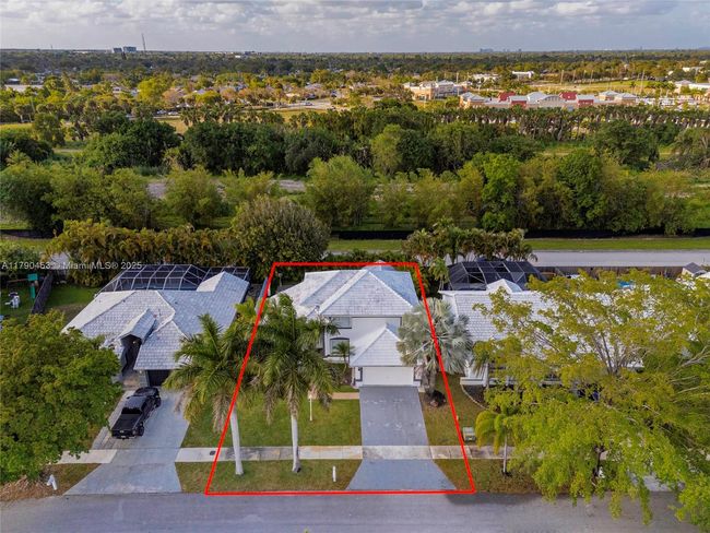 0 - 9431 Sw 212 Th Ter, House other with 4 bedrooms, 3 bathrooms and null parking in Cutler Bay FL | Image 48