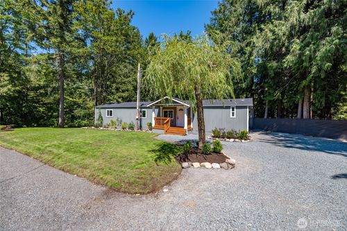 42129 Pine St, Concrete, WA, 98237-8497 | Card Image