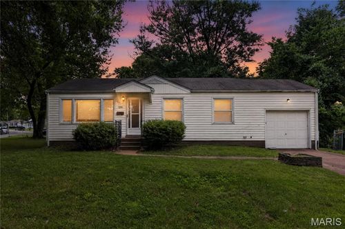 1216 Nectar Dr, Saint Louis, MO, 63137-2247 | Card Image