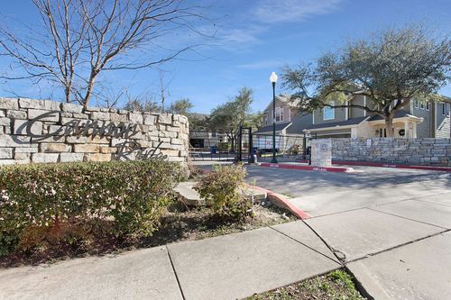 apt-3-6715 Windrift Way, Austin, TX, 78745-3808 | Card Image