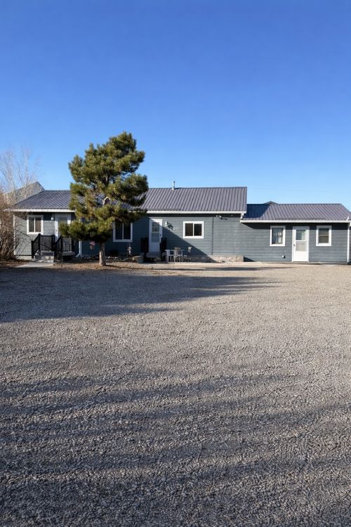 3660 N Montana Ave, HELENA, MT, 59602-7821 | Card Image