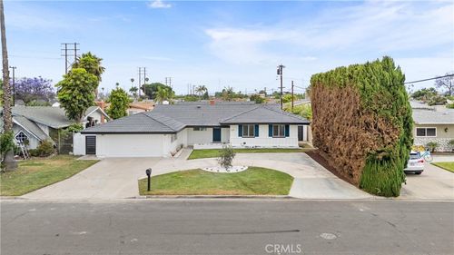 8771 La Grand Ave, Garden Grove, CA, 92841-1036 | Card Image