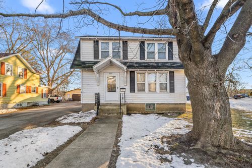 219 Main St, Horicon, WI, 53032-1523 | Card Image