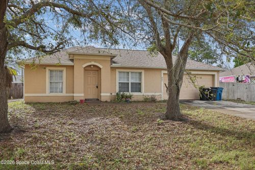 482 Borraclough Ave Nw, PALM BAY, FL, 32907-1833 | Card Image